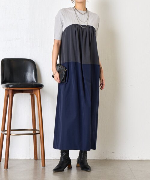 Jena espace merveilleux(ジェナ エスパスメルヴェイユ)の「【体型カバー◎】バイカラー切替ワンピース(ワンピース・レディース・ベージュ/ネイビー・FREE)」の1枚目の写真