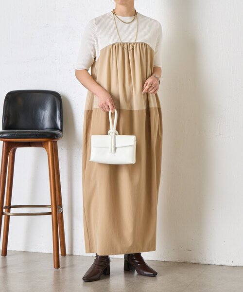 Jena espace merveilleux(ジェナ エスパスメルヴェイユ)の「【体型カバー◎】バイカラー切替ワンピース(ワンピース・レディース・ベージュ/ネイビー・FREE)」の5枚目の写真