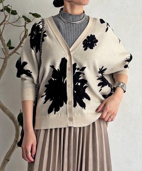un dix cors（アンディコール）の「花柄カーディガン（カーディガン/ボレロ・レディース・ホワイト系その他/ブラック/グレー・FREE）」の14枚目の写真