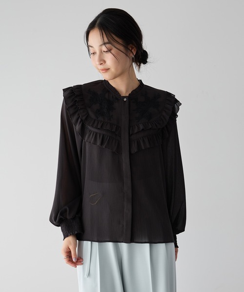 YECCA VECCA（イェッカヴェッカ）の「ラッフルレースブラウス（シャツ/ブラウス・レディース・ミント/ストライプ/ブラック・FREE）」の2枚目の写真