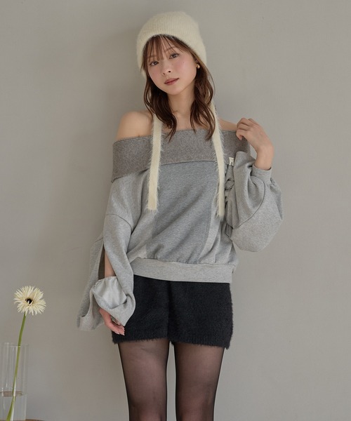 mideal（マイディール）の「rib design sweatshirt off shoulder / リブデザインスウェットオフショルダー（スウェット・レディース・グレー/ピンク・FREE）」の5枚目の写真