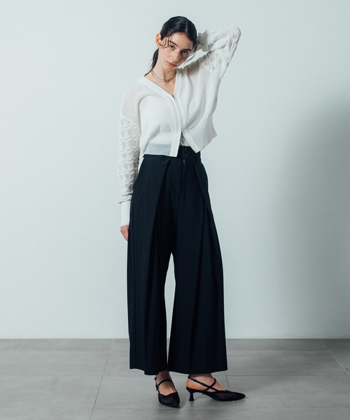 CITY TOKYO（シティトウキョウ）の「【CITY TOKYO/シティートウキョウ】Lace Sleeve Zip Cardigan（カーディガン/ボレロ・レディース・ブラック/ホワイト・FREE）」の3枚目の写真