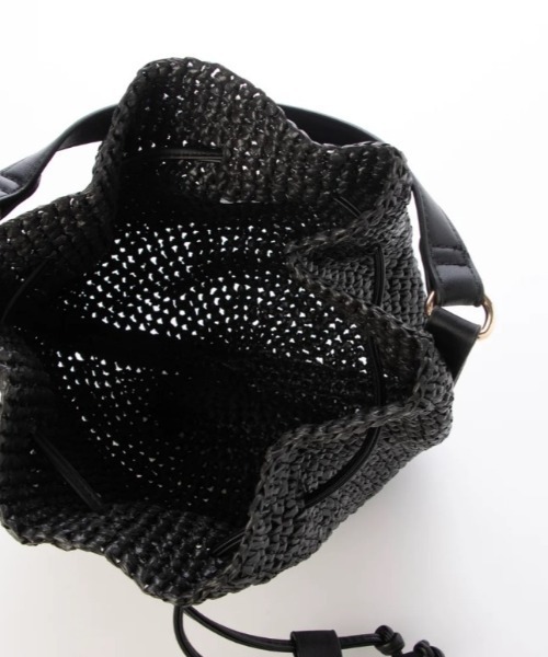 CACHELLIE（カシェリエ）の「PP RAFFIA 2WAY SHOULDER（ショルダーバッグ・レディース・ナチュラル/ブラック・FREE）」の9枚目の写真