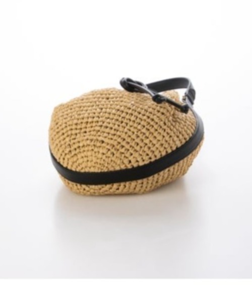 CACHELLIE（カシェリエ）の「PP RAFFIA 2WAY SHOULDER（ショルダーバッグ・レディース・ナチュラル/ブラック・FREE）」の4枚目の写真