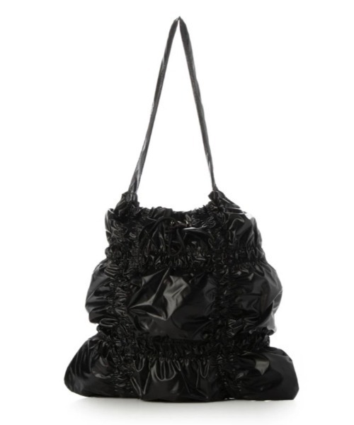 CACHELLIE(カシェリエ)の「GATHER DRAWSTRING BAG(ショルダーバッグ・レディース・ブラック・FREE)」の2枚目の写真