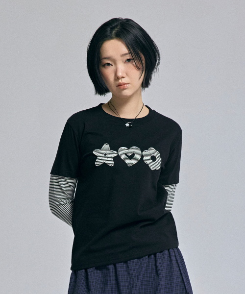 AWESOME STUDIO(オーサムスタジオ)の「ストライプレイヤードTシャツブラック(Tシャツ/カットソー・レディース・ブラック・FREE)」の6枚目の写真