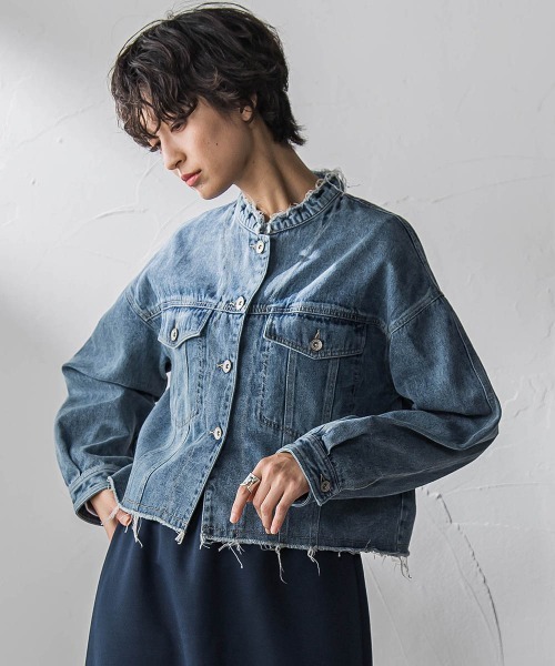MAYSON GREY(メイソングレイ)の「デニムショートジャケット≪洗濯機で洗える≫(ダウンジャケット/コート・レディース・ブルー/ホワイト・M)」の2枚目の写真