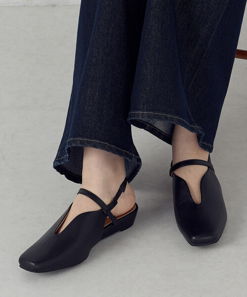 COMME CA ISM（コムサイズム）の「バックスリング パンプス（パンプス・レディース・ブラック/ガンメタ・24.5cm/23.5cm/22.5cm）」の4枚目の写真