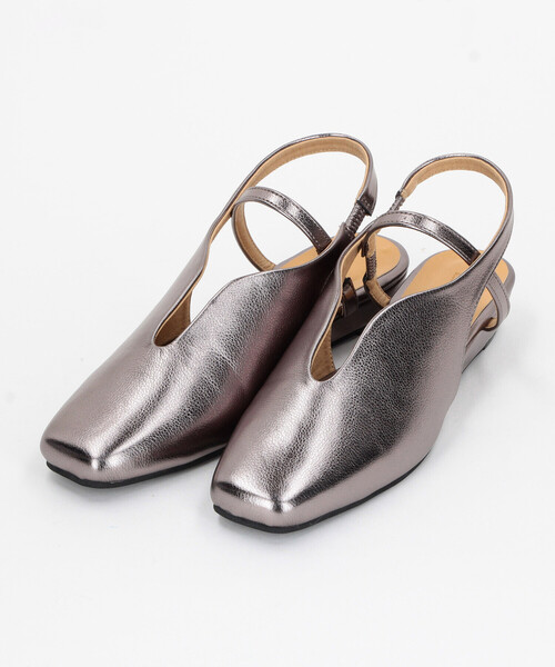 COMME CA ISM（コムサイズム）の「バックスリング パンプス（パンプス・レディース・ブラック/ガンメタ・24.5cm/23.5cm/22.5cm）」の7枚目の写真