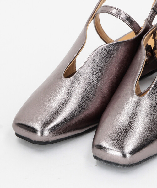 COMME CA ISM（コムサイズム）の「バックスリング パンプス（パンプス・レディース・ブラック/ガンメタ・24.5cm/23.5cm/22.5cm）」の10枚目の写真