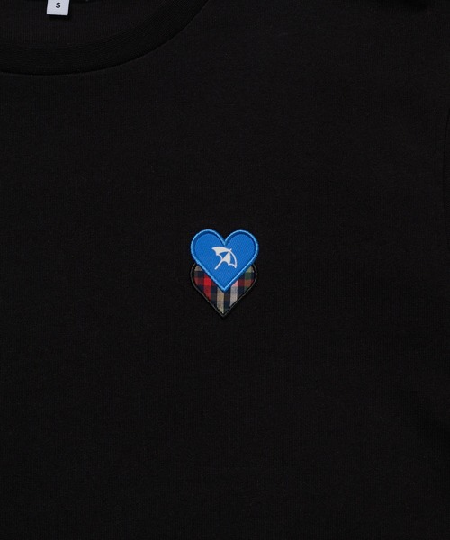 Arnold Palmer(アーノルドパーマー)の「ハートモチーフ シェア Tシャツ(Tシャツ/カットソー・レディース・ブラック/ホワイト・XS/LL/L/M/S)」の16枚目の写真