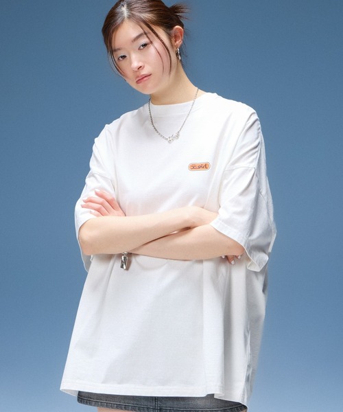 X-girl（エックスガール）の「CIRCLE LOGO AND FACE S/S BIG TEE DRESS（ワンピース・レディース・ブラック/ホワイト・S/M）」の7枚目の写真