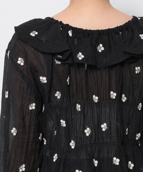 LOWRYS FARM（ローリーズファーム）の「ヨウリュウシシュウブラウス 663971（シャツ/ブラウス・レディース・アイボリー/ブラック・FREE）」の10枚目の写真