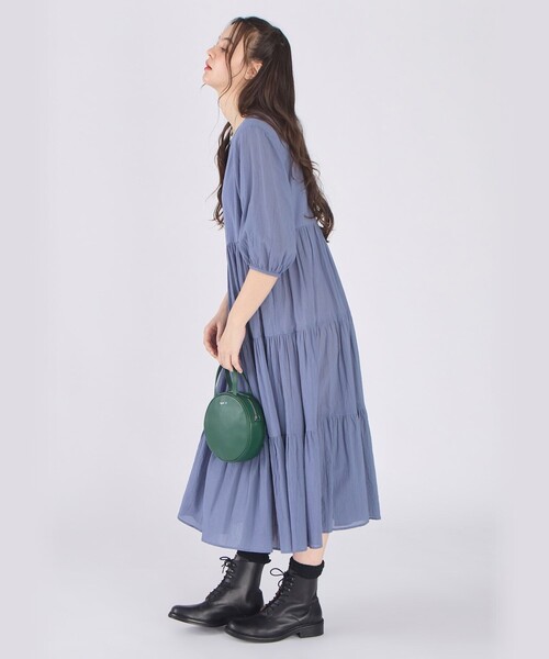 To b. by agnes b.（トゥービーバイアニエスベー）の「コットン シフォン ティアード ワンピース（ワンピース・レディース・ブルー・40/38/36）」の5枚目の写真