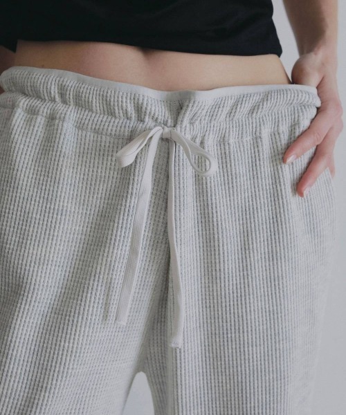 anuke（アンヌーク）の「anuke　Waffle Wide Pants ワッフルワイドパンツ/62620711（その他パンツ・レディース・オートミール・36）」の3枚目の写真