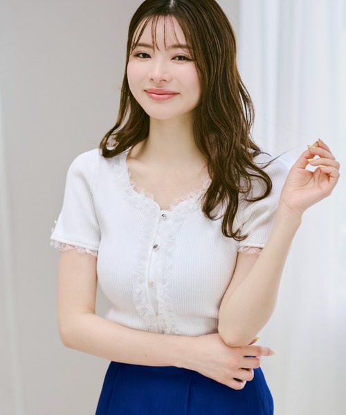MISCH MASCH(ミッシュマッシュ)の「2026春夏新作 レースフリルトリミングニット(ニット/セーター・レディース・グレー/イエロー/ホワイト・フリ-)」の7枚目の写真