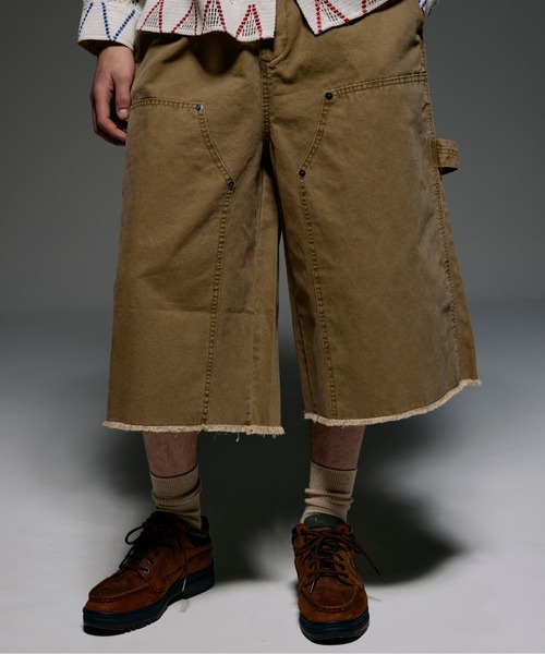 BEAVER(ビーバー)の「B omnivore/ビーオムニボー W KNEE SHORTS DUCK ダブルニーショーツダック(その他パンツ・メンズ・ゴールド/ブラック・M/L)」の1枚目の写真