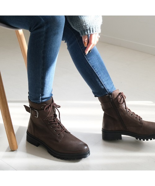 Pointer(shoes)(ポインター)の「【本革】 3.5セcmショートブーツ / ベルト付きレースアップブーツ(ブーツ・レディース・ブラック/ダークブラウン・36/37/38/39/40)」の12枚目の写真