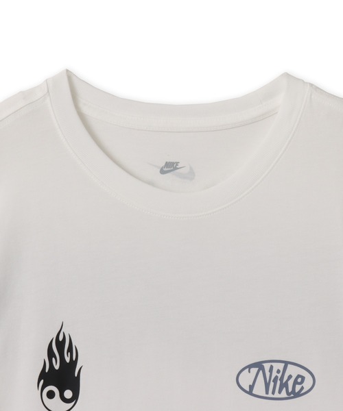 NIKE(ナイキ)の「NIKE AS M NSW FTBL LATAM APLA TEE / ナイキ NSW FTBL LATAM APLA T-シャツ 【SP】(Tシャツ/カットソー・メンズ・レッド/ブラック/ホワイト・S/L/XL/XXL/M)」の4枚目の写真
