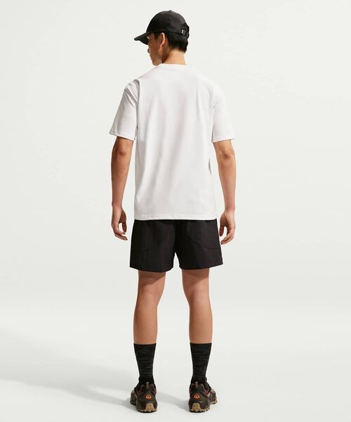 ACG(エィシージー)の「ナイキ ACG ショートスリーブ Tシャツ / Nike ACG Short-Sleeve T-Shirt DC5357-121 Summit White(Tシャツ/カットソー・メンズ・アイボリー・L/M/S/XL/2XL)」の5枚目の写真