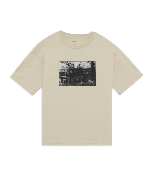 PUMA(プーマ)の「PUMA プーマ メンズ ESS エレベーテッド MX フープス 半袖 Tシャツ(Tシャツ/カットソー・メンズ・ブラック/オフホワイト・XX-LARGE/SMALL/X-LARGE/LARGE/MEDIUM)」の2枚目の写真