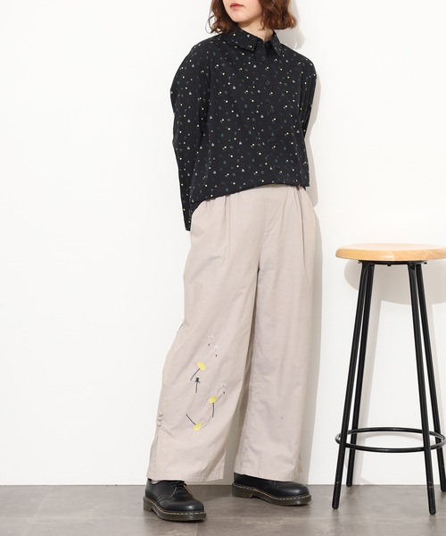 Emago（イマゴ）の「EMAGO たんぽぽ刺繍ﾃｰﾊﾟｰﾄﾞﾊﾟﾝﾂ（その他パンツ・レディース・アイボリー/ブラック/ネイビー・FREE）」の10枚目の写真