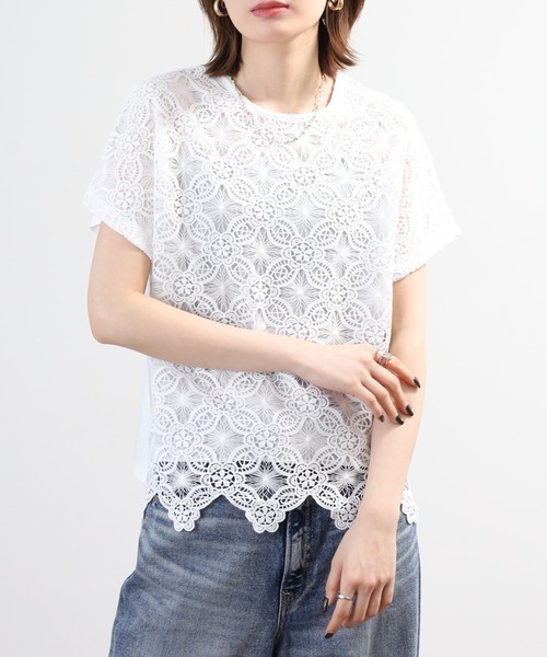 BRODIAEA(ブローディア)の「BRODIAEA 花柄レースカットソープルオーバー プレミアムコットン 半袖(Tシャツ/カットソー・レディース・ブラック/オフホワイト/ベージュ・40)」の1枚目の写真