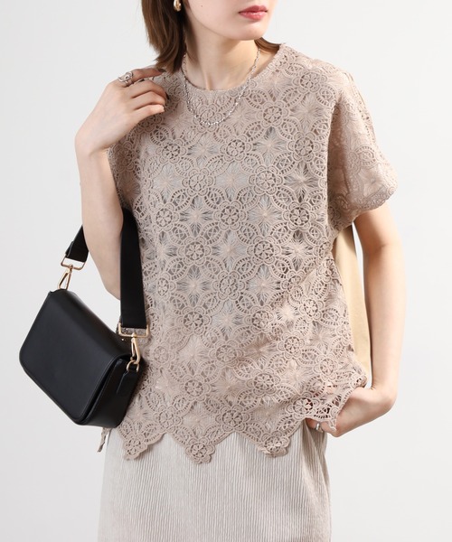 BRODIAEA(ブローディア)の「BRODIAEA 花柄レースカットソープルオーバー プレミアムコットン 半袖(Tシャツ/カットソー・レディース・ブラック/オフホワイト/ベージュ・40)」の22枚目の写真