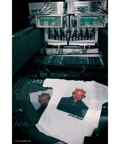 STAR WARS(スターウォーズ)の「『スター・ウォーズ/STARWARS』"""Darth Maul"" T-Shirt" 半袖プリントTシャツ ビックシルエット ピグメント加工 ヴィンテージライク(Tシャツ/カットソー・メンズ・チャコール/ホワイト・LARGE/X-LARGE/MEDIUM)」の3枚目の写真