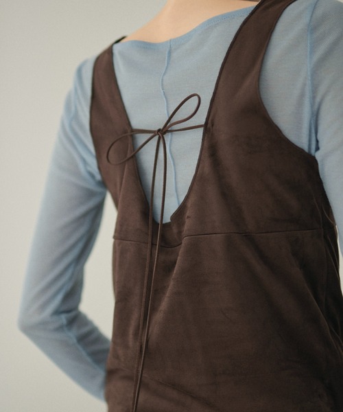LAULEN(ローレン)の「suede like cache coeur back ribbon vest /スエード調カシュクールバックリボンベスト(ベスト・レディース・ブラウン/グレイッシュベージュ・FREE)」の5枚目の写真