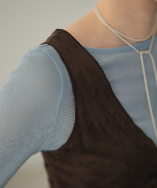 LAULEN(ローレン)の「suede like cache coeur back ribbon vest /スエード調カシュクールバックリボンベスト(ベスト・レディース・ブラウン/グレイッシュベージュ・FREE)」の6枚目の写真