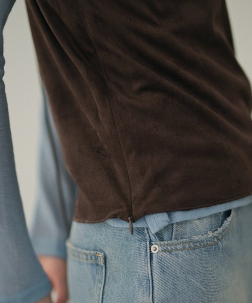 LAULEN(ローレン)の「suede like cache coeur back ribbon vest /スエード調カシュクールバックリボンベスト(ベスト・レディース・ブラウン/グレイッシュベージュ・FREE)」の9枚目の写真