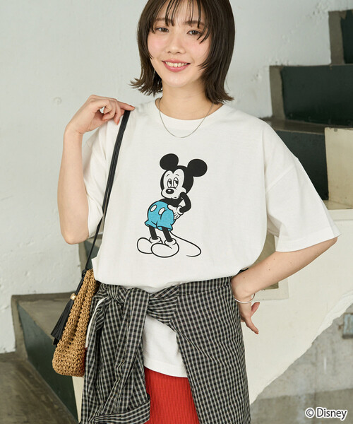 FREAK'S STORE(フリークスストア)の「限定展開 別注/前後/Mickey Mouse/ミッキーマウス 半袖Tシャツ(Tシャツ/カットソー・レディース・ブラック/オフホワイト/ライトグレー/ブラウン/グリーン・フリ-)」の6枚目の写真