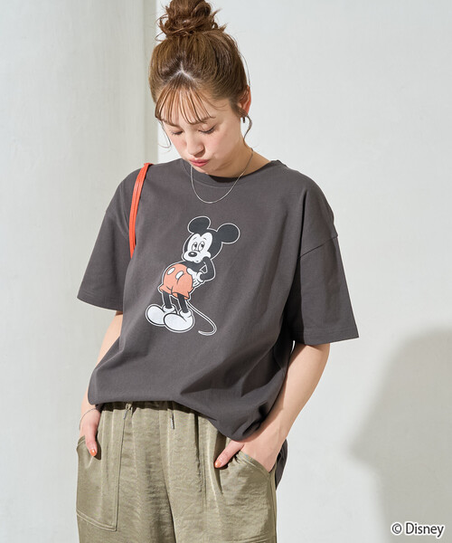 FREAK'S STORE(フリークスストア)の「限定展開 別注/前後/Mickey Mouse/ミッキーマウス 半袖Tシャツ(Tシャツ/カットソー・レディース・ブラック/オフホワイト/ライトグレー/ブラウン/グリーン・フリ-)」の20枚目の写真