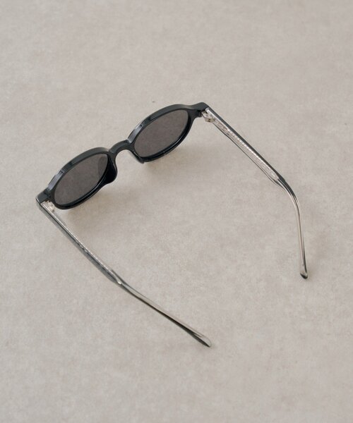 Chico(チコ)の「オーバルカラーレンズサングラス(サングラス・レディース・ブラウン/ブラック/クリア・FREE)」の7枚目の写真