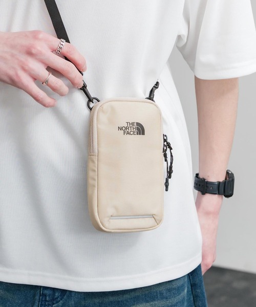 Rocky Monroe(ロッキーモンロー)の「THE NORTH FACE ザ・ノースフェイス ASCEND MULTI TREKKING POUCH ワンポイントロゴミニショルダーバッグ(ショルダーバッグ・メンズ・ブラック/ライトベージュ/グレー・FREE)」の3枚目の写真