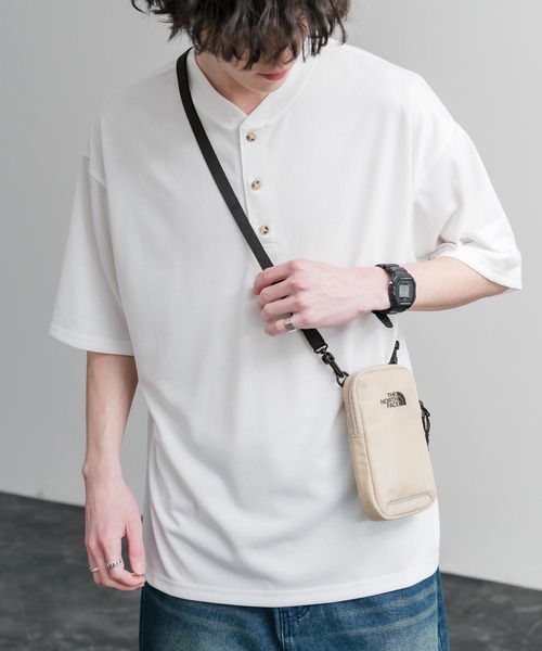 Rocky Monroe(ロッキーモンロー)の「THE NORTH FACE ザ・ノースフェイス ASCEND MULTI TREKKING POUCH ワンポイントロゴミニショルダーバッグ(ショルダーバッグ・メンズ・ブラック/ライトベージュ/グレー・FREE)」の8枚目の写真