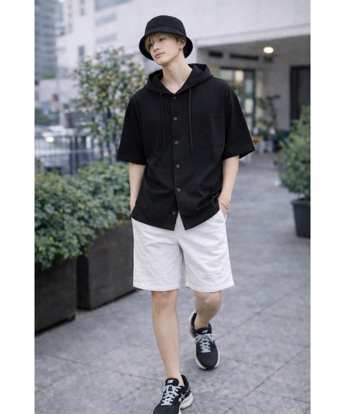 Bling Leads(ブリングリーズ)の「【Bls】 【ZM】【Bling Leads】梨地フーディボタンシャツ(シャツ/ブラウス・メンズ・ブラック/グレー系その他/オフホワイト/チャコール・FREE)」の5枚目の写真