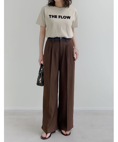 Re:EDIT（リエディ）の「[2026 SUMMER COLLECTION][UVカット][接触冷感]プレーティング天竺フロッキーロゴプリントTシャツ（Tシャツ/カットソー・レディース・ブラック/ホワイト×ブラック/ホワイト×ネイビー/チャコール/ベージュ/レッド・MEDIUM/LARGE）」の21枚目の写真
