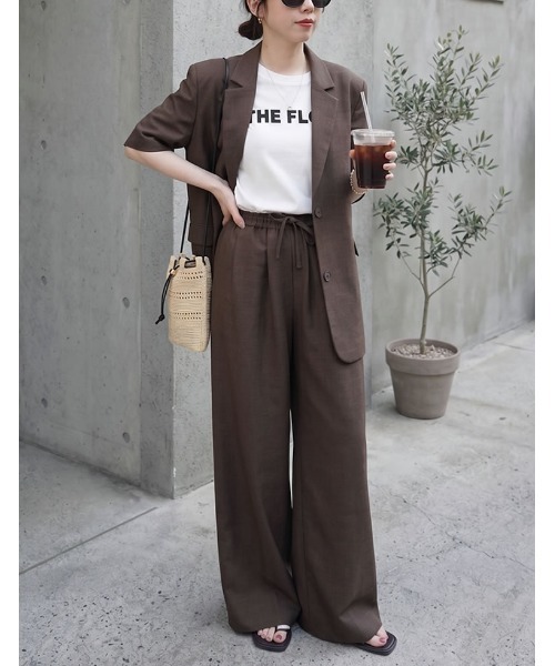 Re:EDIT（リエディ）の「[2026 SUMMER COLLECTION][UVカット][接触冷感]プレーティング天竺フロッキーロゴプリントTシャツ（Tシャツ/カットソー・レディース・ブラック/ホワイト×ブラック/ホワイト×ネイビー/チャコール/ベージュ/レッド・MEDIUM/LARGE）」の15枚目の写真
