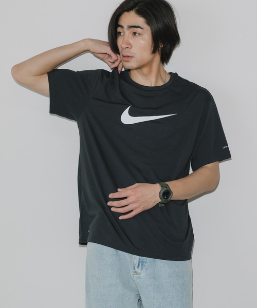 NIKE(ナイキ)の「NIKE/ナイキ メンズスペック半袖ハイドロガード 秋 秋服 2026年秋冬(Tシャツ/カットソー・メンズ・ミント/ベージュ/ホワイト/ブラック・M/L/XL)」の2枚目の写真