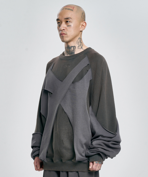AJOBYAJO（アジョバイアジョ）の「Paneled Washed Sweatshirt [CHARCOAL]（スウェット・メンズ・その他・LARGE/X-LARGE）」の8枚目の写真