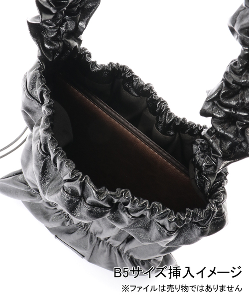 B.C STOCK(ベーセーストック)の「【WEB+一部店舗限定】CONTROL FREAK ギャザーフラット2WAYバッグ(ショルダーバッグ・レディース・ブラック/ブラウン/シルバー・FREE)」の10枚目の写真