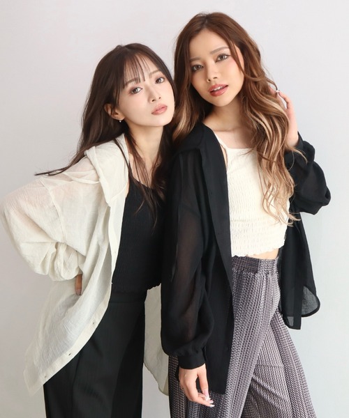 CECIL McBEE(セシルマクビー)の「ボリューム袖フーディーシャツ(シャツ/ブラウス・レディース・オフホワイト/ライトベージュ/ブラック・MEDIUM/LARGE)」の4枚目の写真