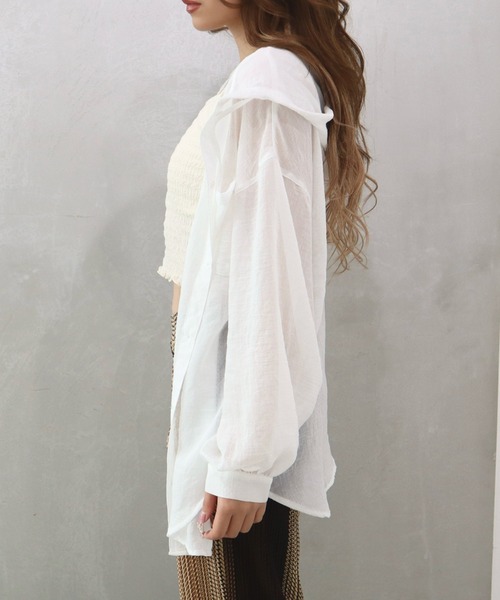 CECIL McBEE(セシルマクビー)の「ボリューム袖フーディーシャツ(シャツ/ブラウス・レディース・オフホワイト/ライトベージュ/ブラック・MEDIUM/LARGE)」の19枚目の写真