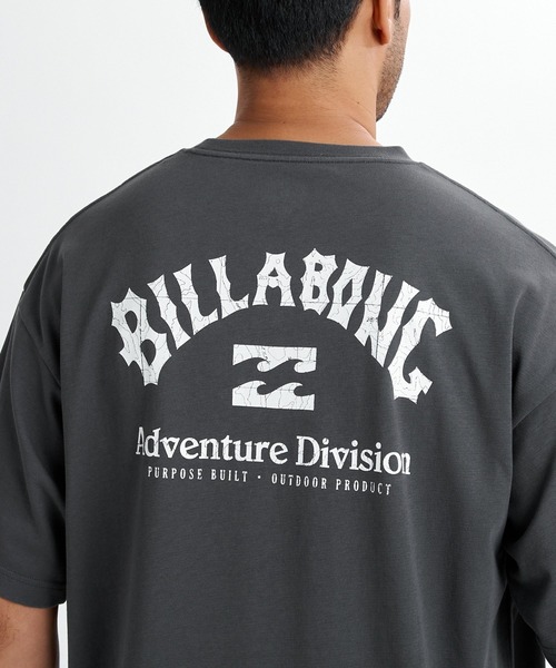 BILLABONG(ビラボン)の「BILLABONG メンズ ADIV ARCH Tシャツ 【2026年夏モデル】(Tシャツ/カットソー・メンズ・グレー系その他/イエロー系その他/オフホワイト・MEDIUM/LARGE/X-LARGE)」の1枚目の写真