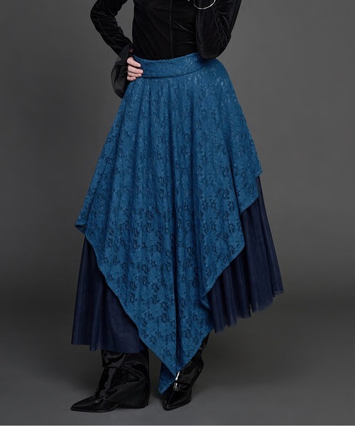 Ellno de Mavie(エルノデメヴィ)の「アシンメトリーフレアレーススカート/SETUP対応(スカート・レディース・パープル/ブラック/ブルー・FREE)」の1枚目の写真