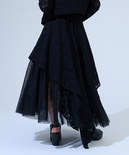 Ellno de Mavie(エルノデメヴィ)の「アシンメトリーフレアレーススカート/SETUP対応(スカート・レディース・パープル/ブラック/ブルー・FREE)」の7枚目の写真