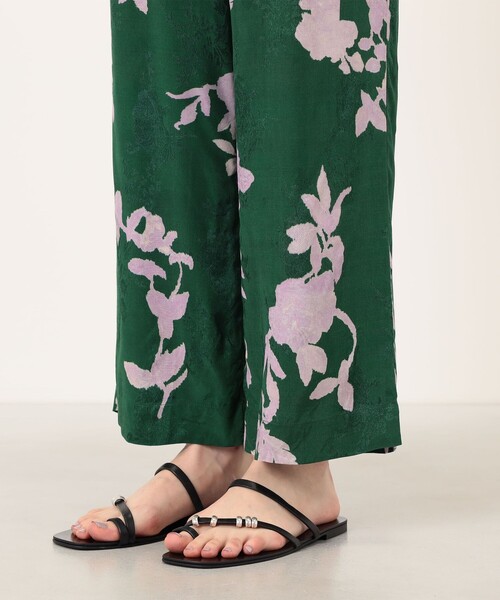 NE QUITTEZ PAS!(ヌキテパ)の「ne Quittez pas Shantoon Jacquard パンツ(その他パンツ・レディース・アイボリー/ダークグリーン・S)」の10枚目の写真