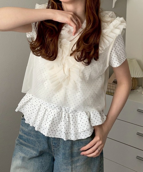 merrylatte(メリーラテ)の「ドット 裾フリル Tシャツ カットソー【NOUA】(Tシャツ/カットソー・レディース・グレー/ホワイト・FREE)」の6枚目の写真